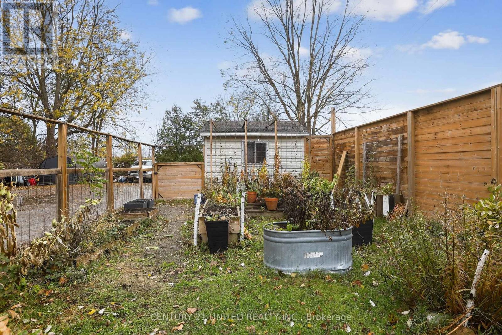 201 Romaine Street, Peterborough (Otonabee Ward 1), Ontario  K9J 2C3 - Photo 42 - X12816034