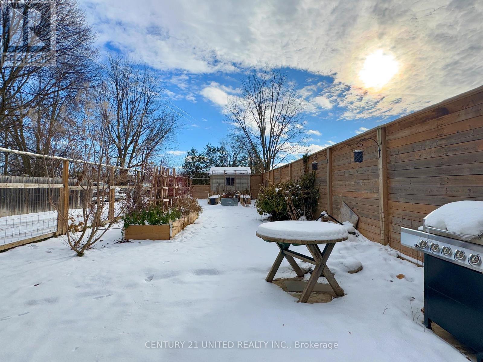 201 Romaine Street, Peterborough (Otonabee Ward 1), Ontario  K9J 2C3 - Photo 47 - X12816034