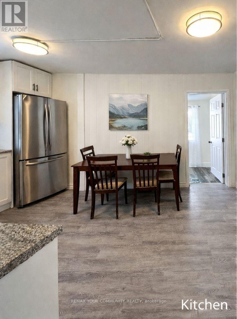 74 Adelaide Street S, Kawartha Lakes (Lindsay), Ontario  K9V 3K1 - Photo 4 - X12816890