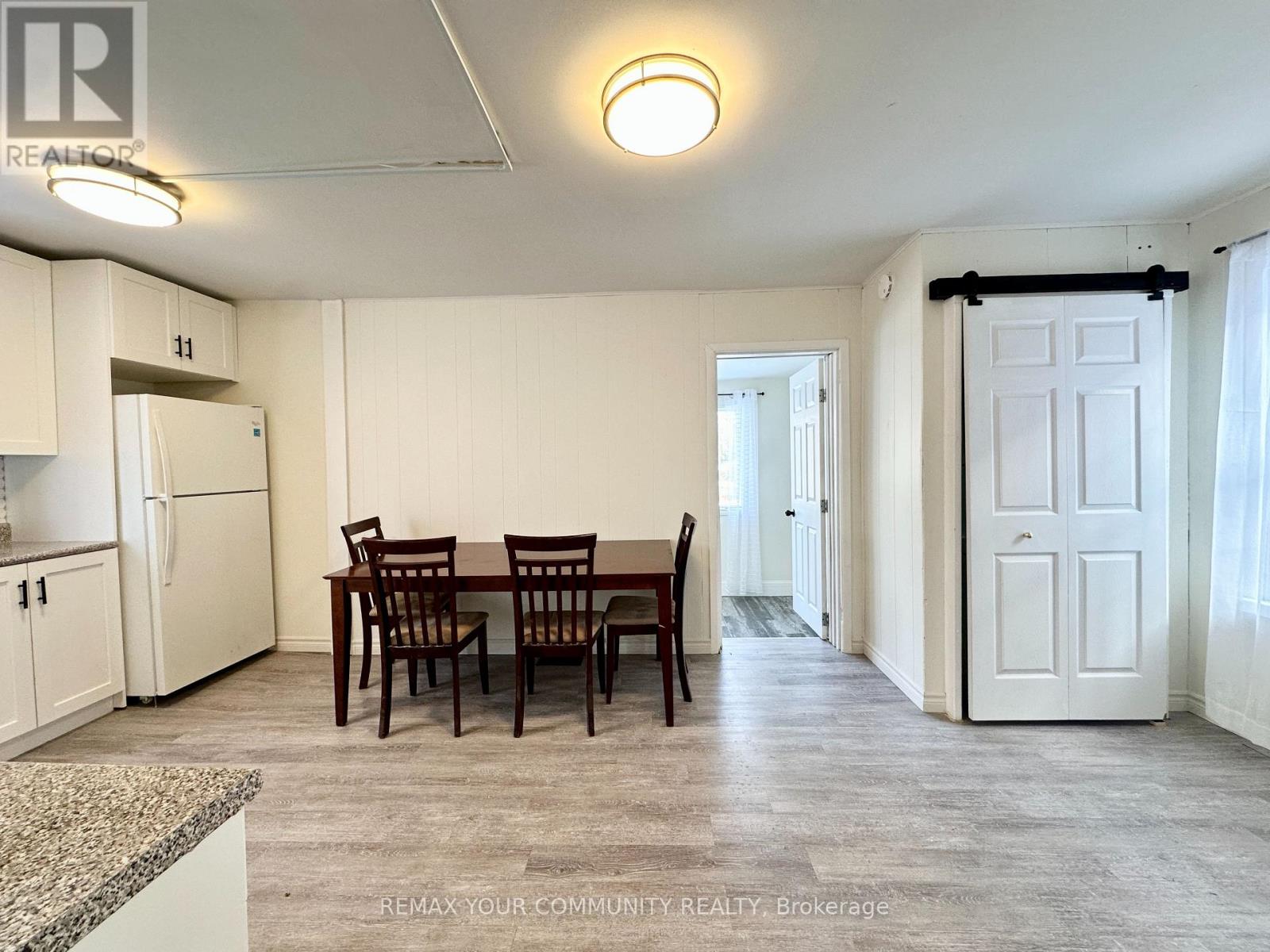 74 Adelaide Street S, Kawartha Lakes (Lindsay), Ontario  K9V 3K1 - Photo 5 - X12816890