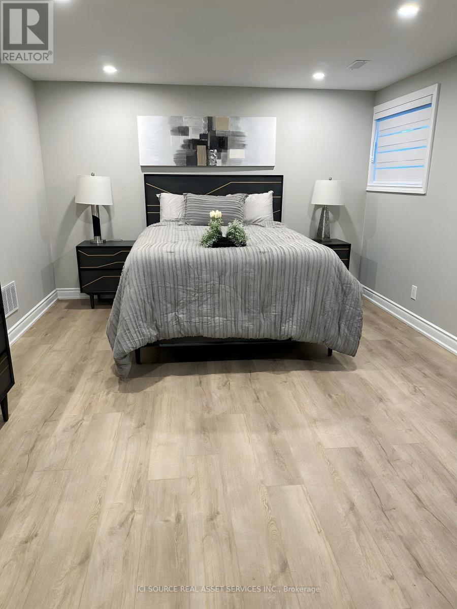 B - 30 York Drive, Peterborough (Monaghan Ward 2), Ontario  K9K 0H1 - Photo 12 - X12817820