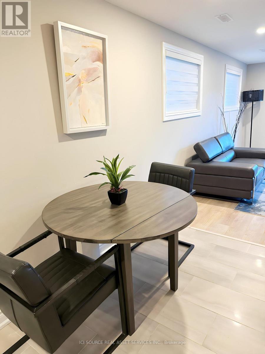 B - 30 York Drive, Peterborough (Monaghan Ward 2), Ontario  K9K 0H1 - Photo 21 - X12817820