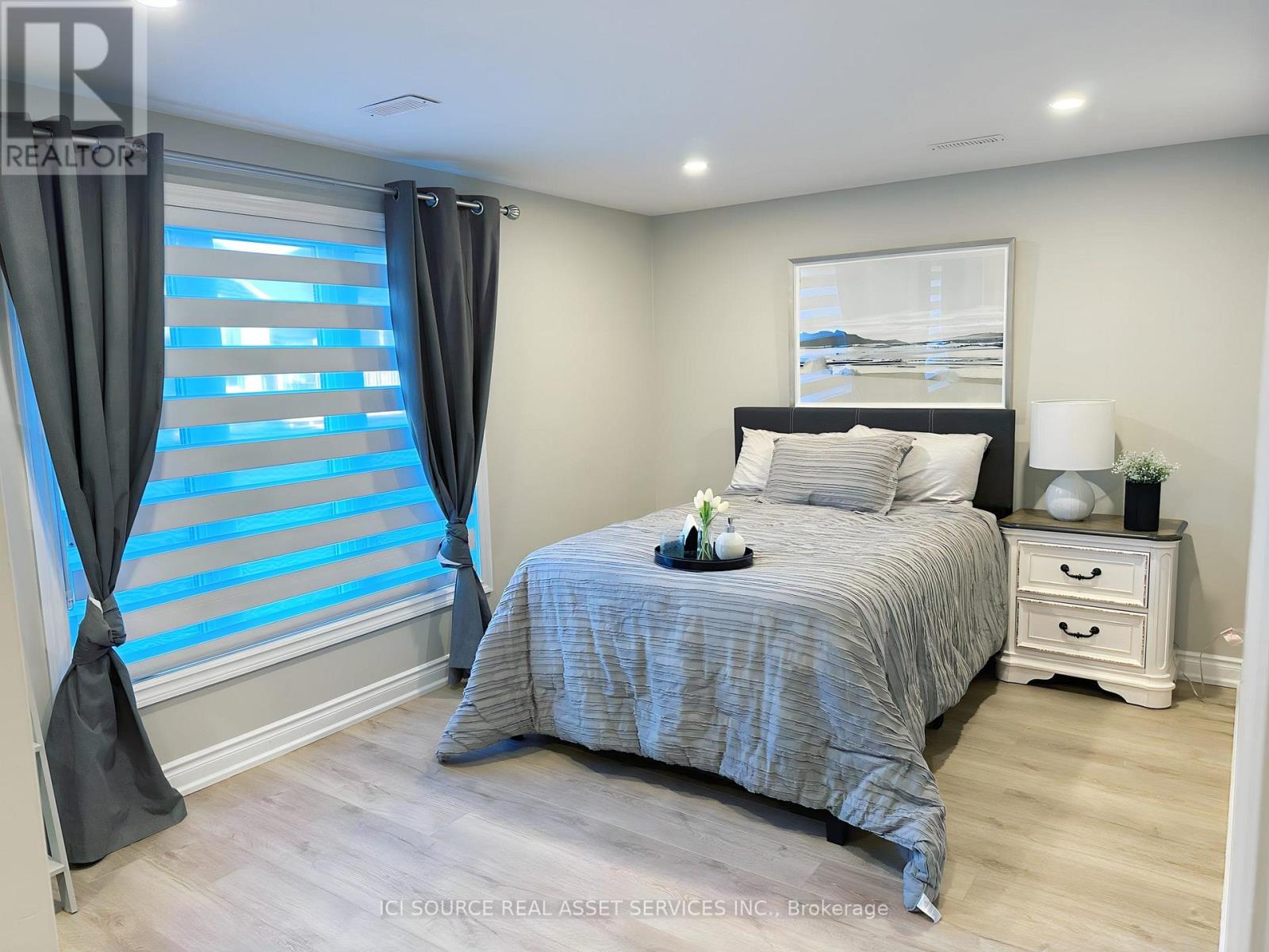 B - 30 York Drive, Peterborough (Monaghan Ward 2), Ontario  K9K 0H1 - Photo 9 - X12817820