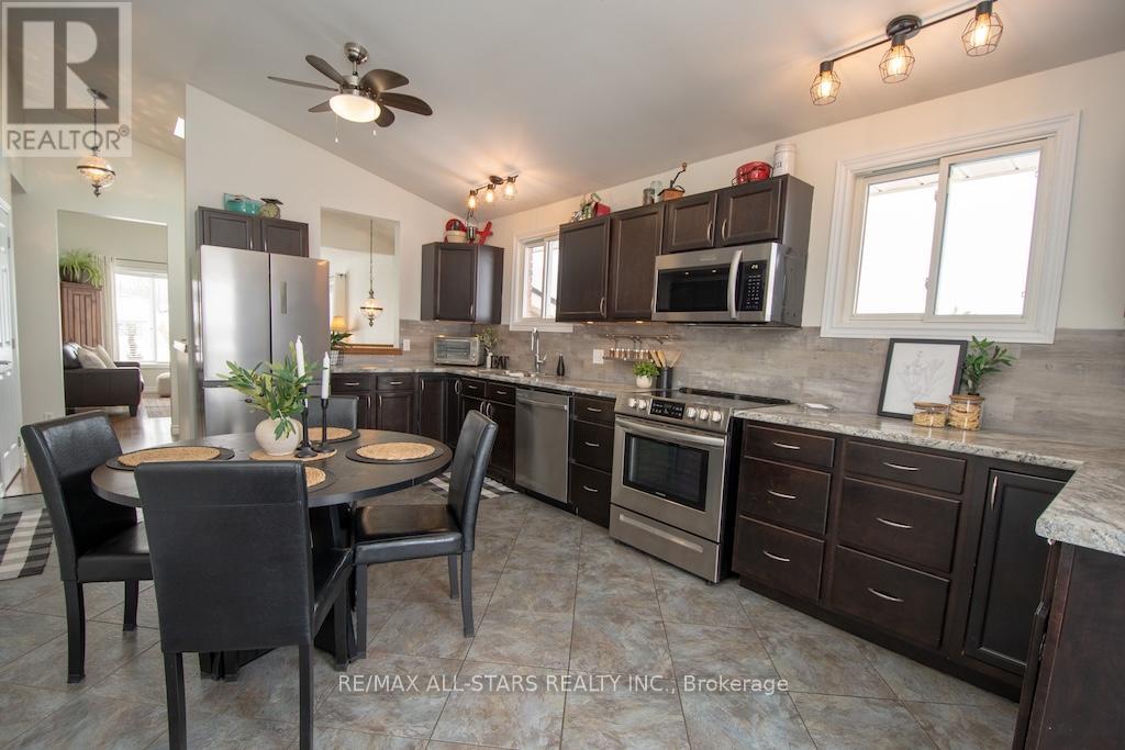 874 Monarch Road, Kawartha Lakes (Lindsay), Ontario  K9V 4R1 - Photo 12 - X12817888