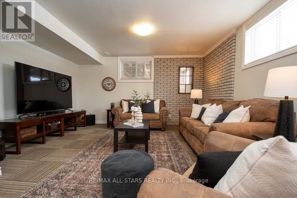 874 Monarch Road, Kawartha Lakes (Lindsay), Ontario  K9V 4R1 - Photo 31 - X12817888