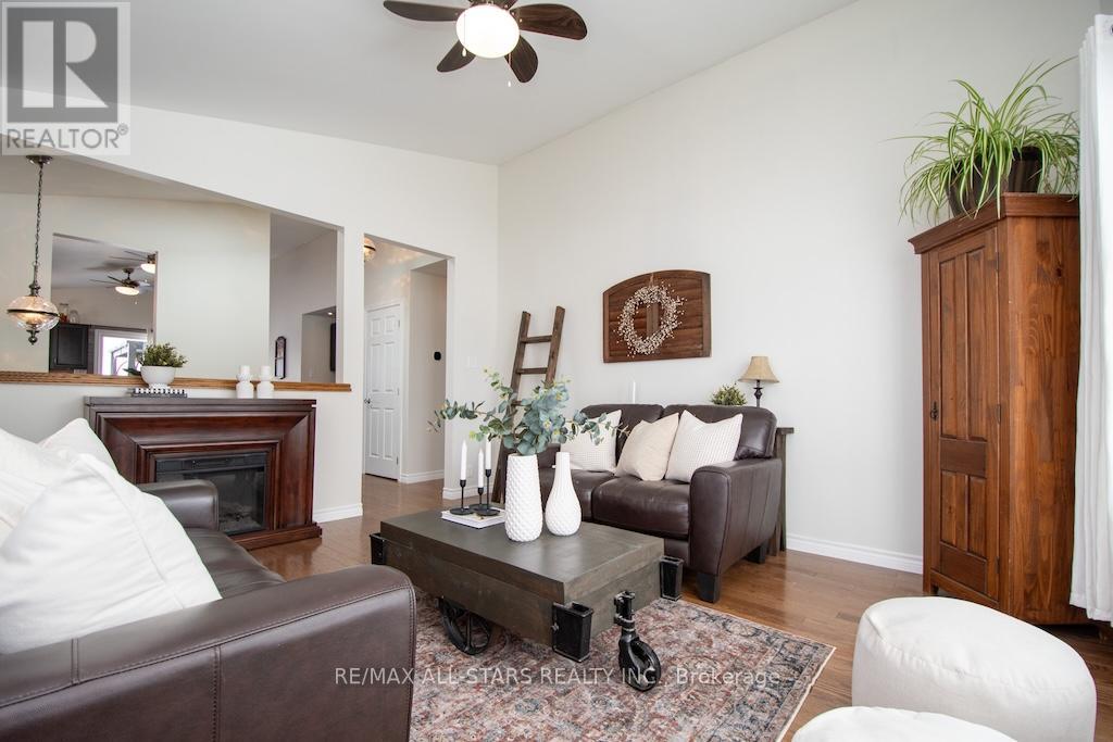 874 Monarch Road, Kawartha Lakes (Lindsay), Ontario  K9V 4R1 - Photo 7 - X12817888