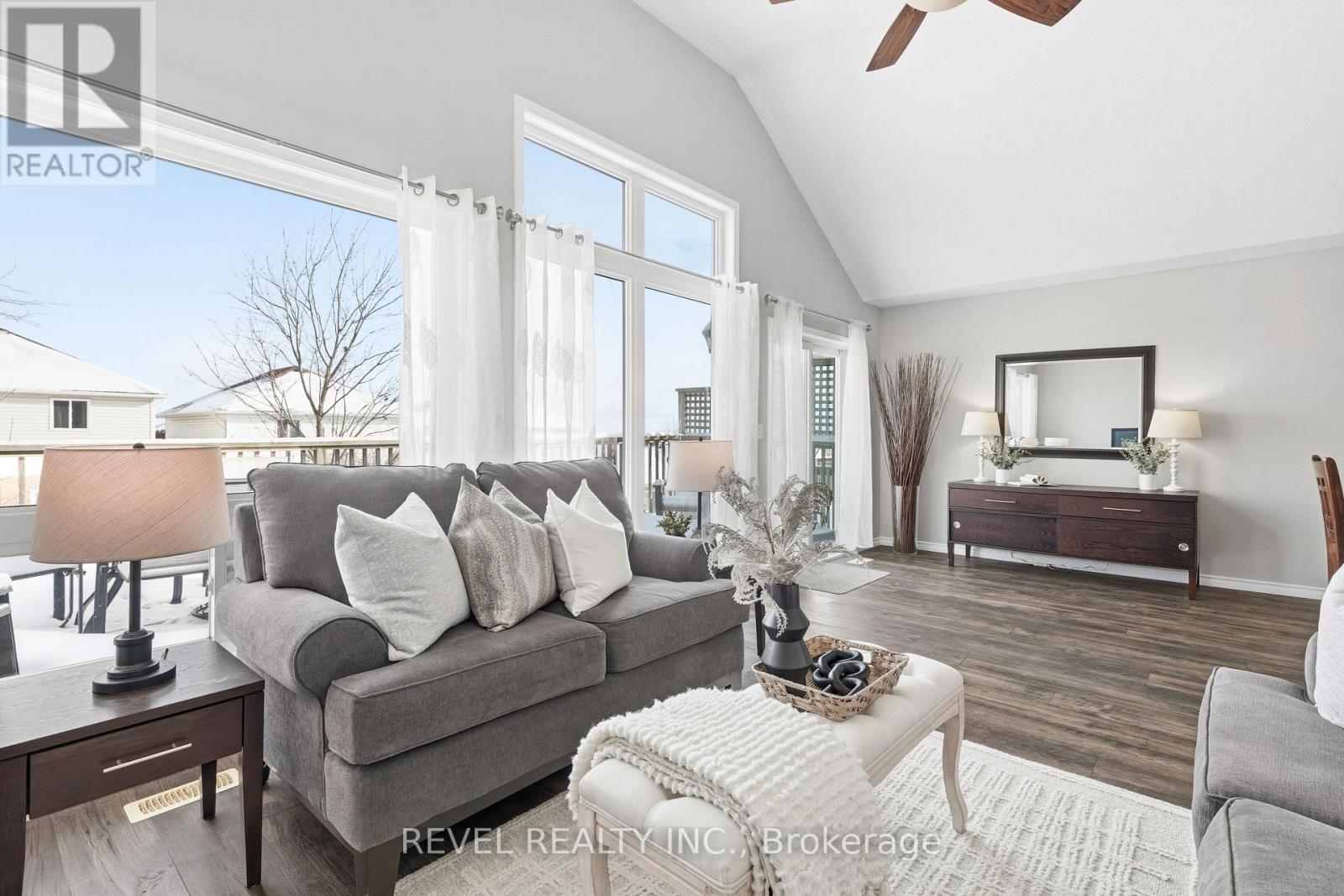 617 Clancy Crescent, Peterborough (Otonabee Ward 1), Ontario  K9K 2S2 - Photo 21 - X12818018