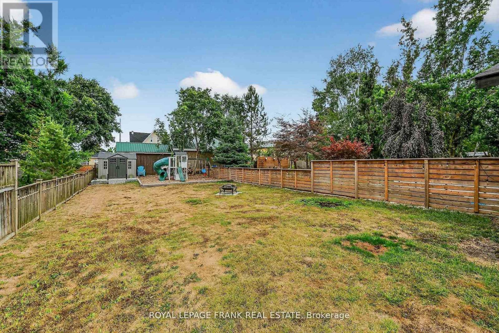 69 Peel Street, Kawartha Lakes (Lindsay), Ontario  K9V 3M5 - Photo 36 - X12818556