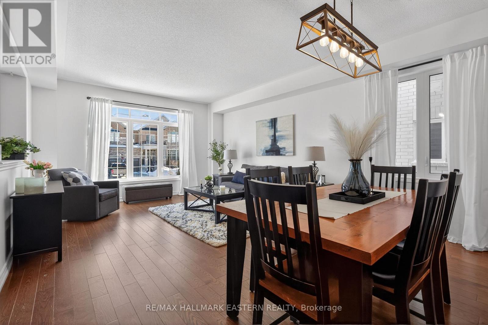 141 Highlands Boulevard, Cavan Monaghan (Cavan Twp), Ontario  L0A 1G0 - Photo 5 - X12818948