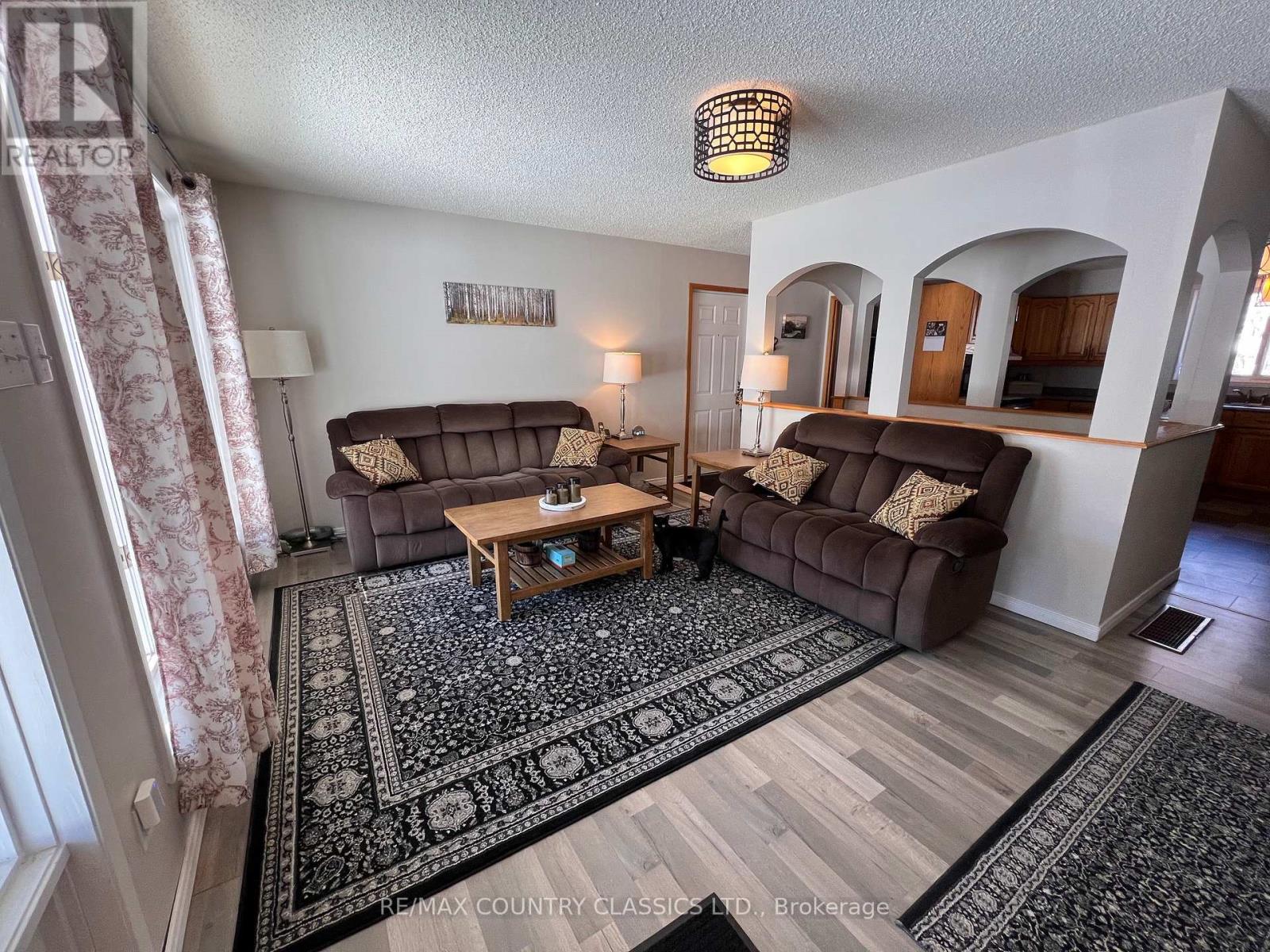 33109 Hwy 62 North, Hastings Highlands (Wicklow Ward), Ontario  K0L 2S0 - Photo 2 - X12819450