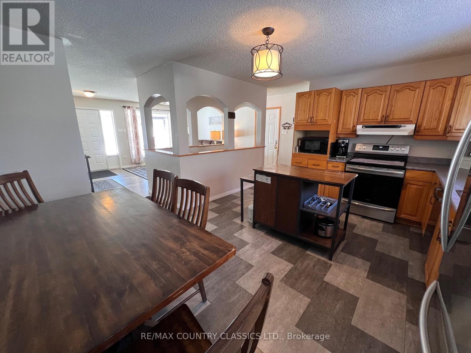 33109 Hwy 62 North, Hastings Highlands (Wicklow Ward), Ontario  K0L 2S0 - Photo 7 - X12819450