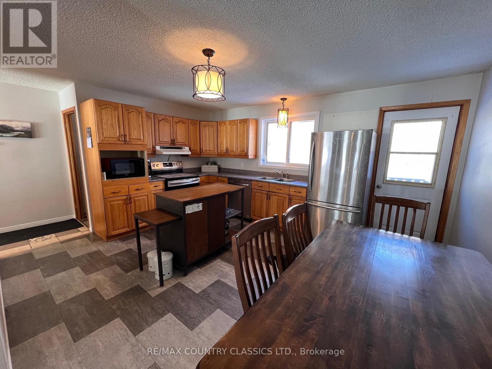 33109 Hwy 62 North, Hastings Highlands (Wicklow Ward), Ontario  K0L 2S0 - Photo 8 - X12819450