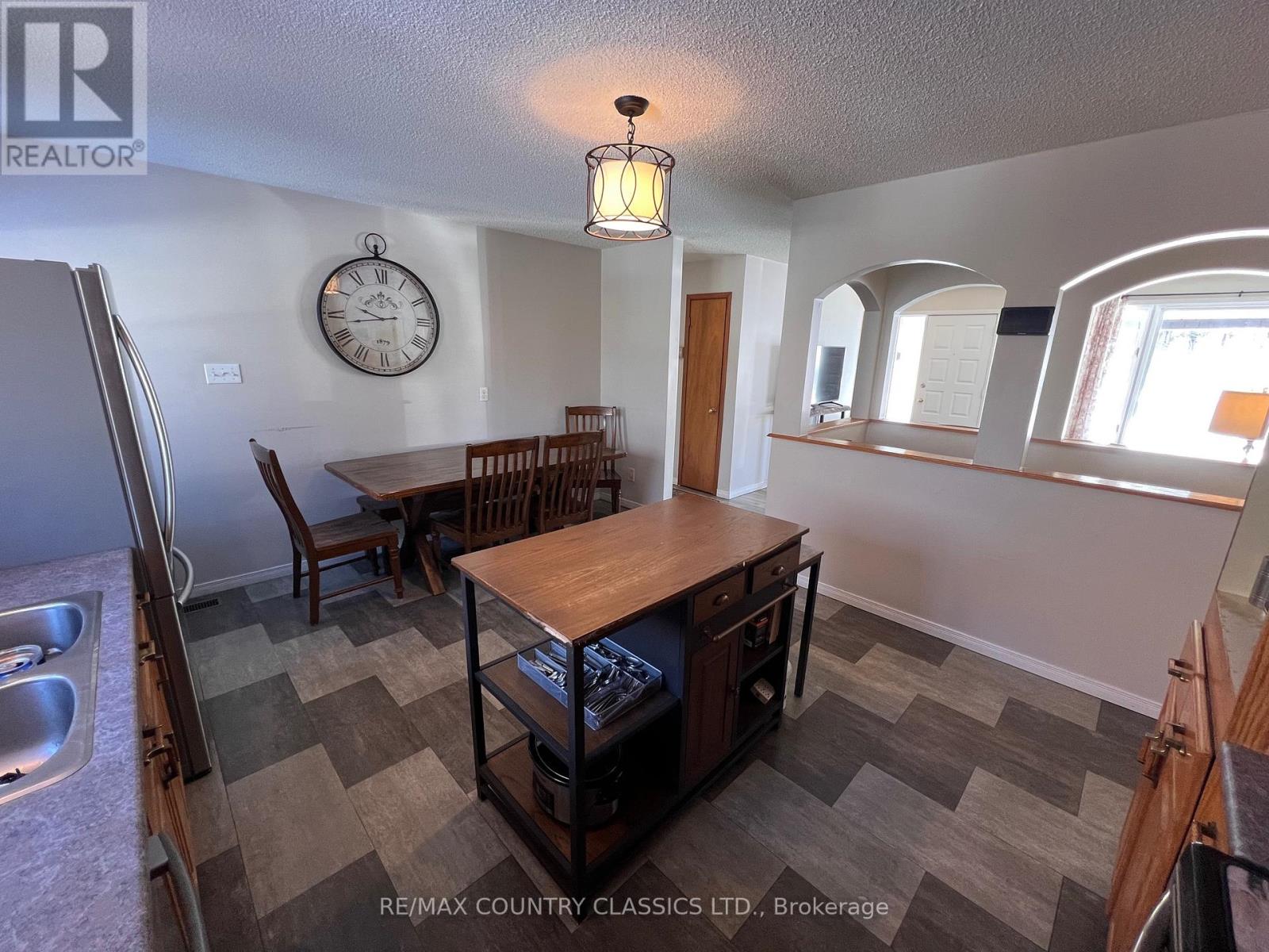 33109 Hwy 62 North, Hastings Highlands (Wicklow Ward), Ontario  K0L 2S0 - Photo 9 - X12819450