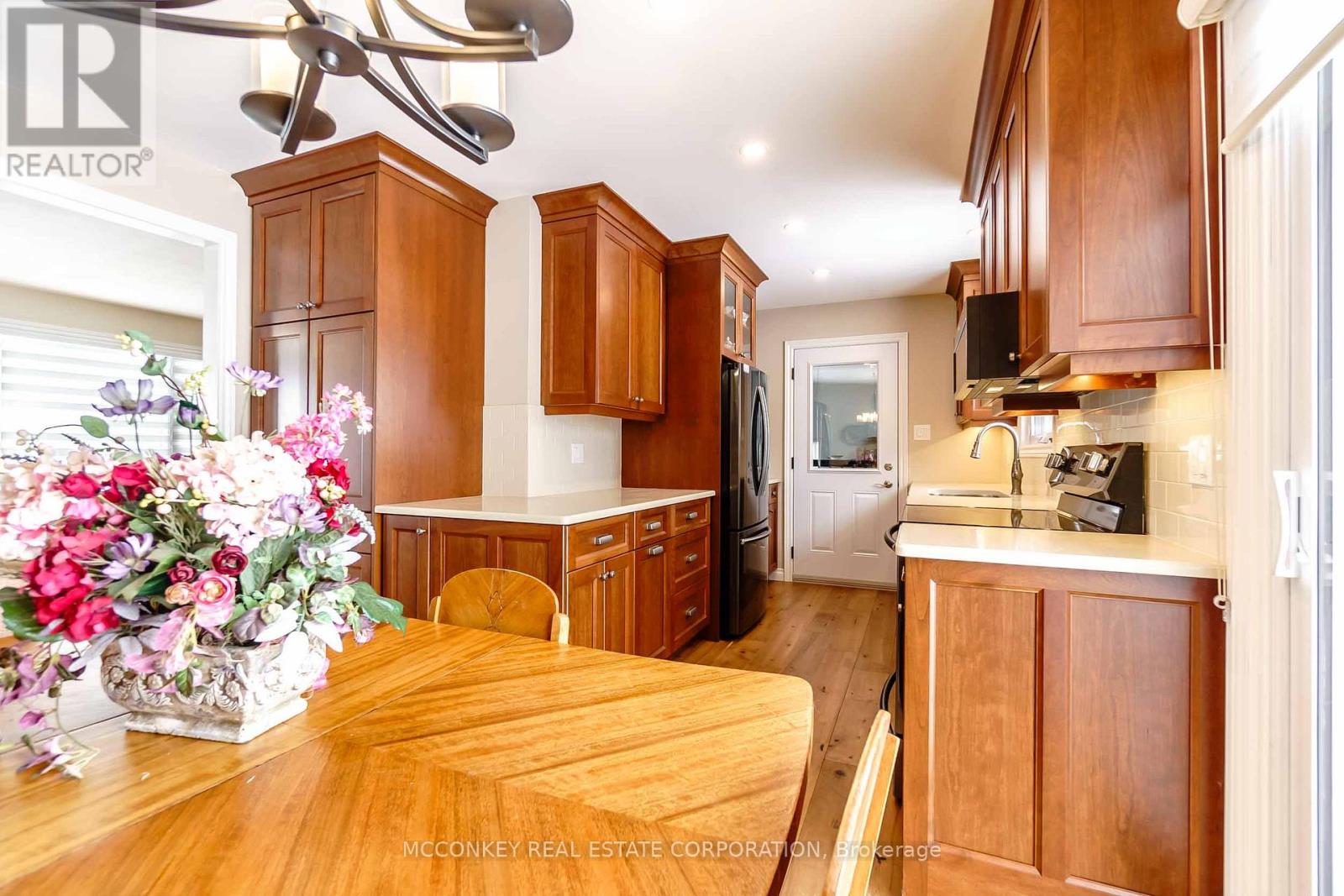 2584 Bensfort Road, Peterborough (Ashburnham Ward 4), Ontario  K9J 1C9 - Photo 12 - X12819476