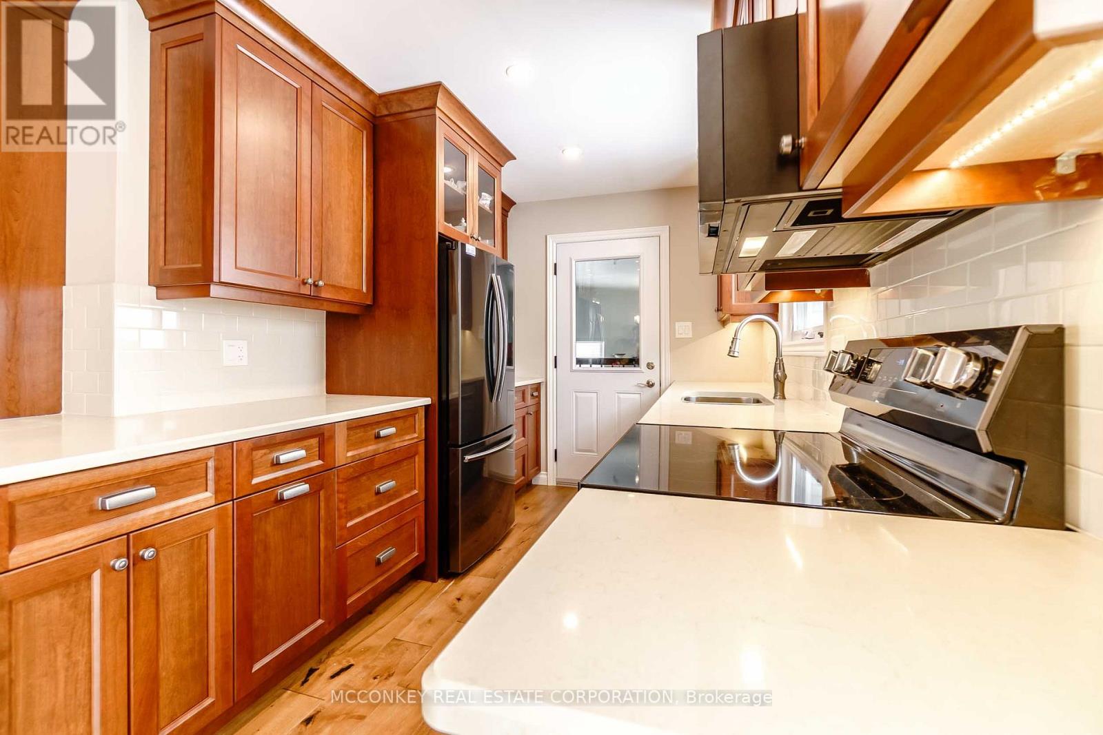 2584 Bensfort Road, Peterborough (Ashburnham Ward 4), Ontario  K9J 1C9 - Photo 17 - X12819476