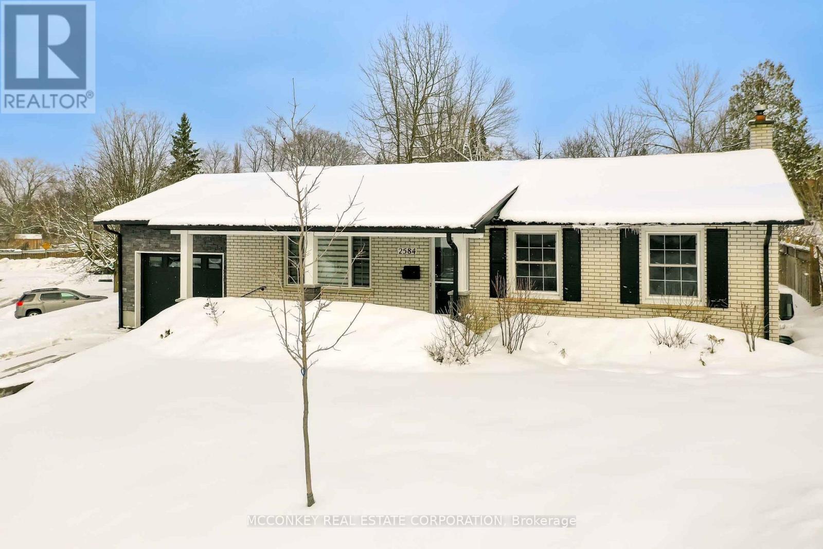 2584 Bensfort Road, Peterborough (Ashburnham Ward 4), Ontario  K9J 1C9 - Photo 2 - X12819476