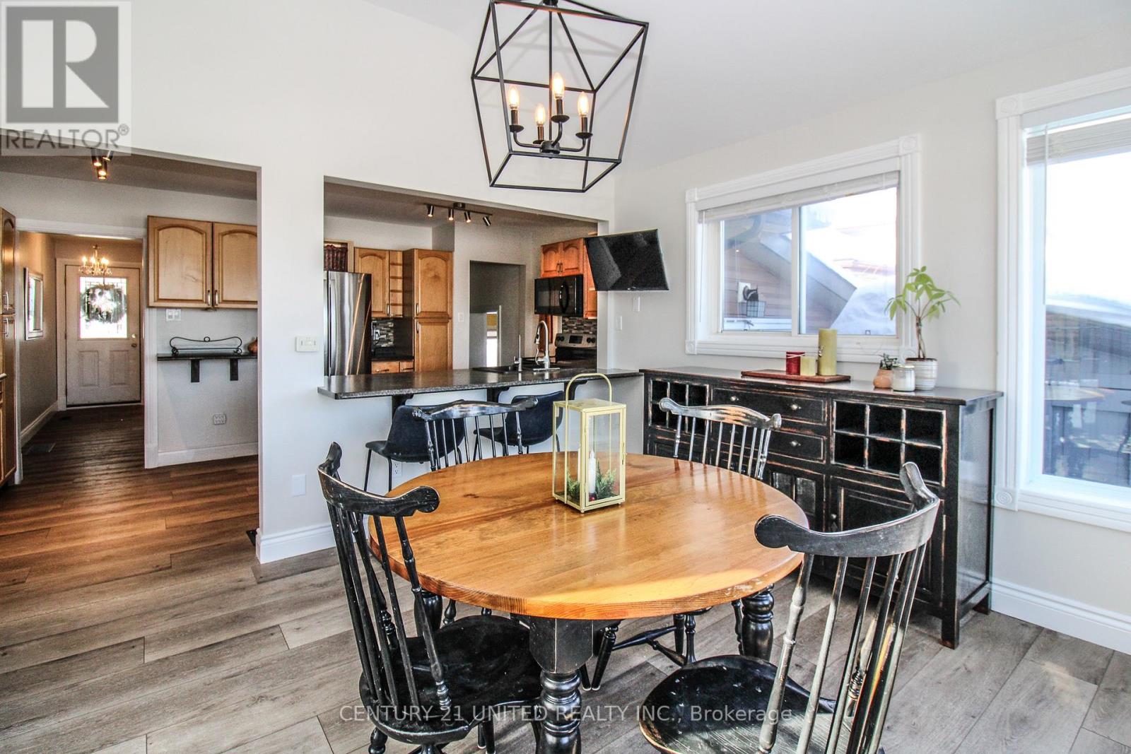 1203 Edmison Drive, Peterborough (Northcrest Ward 5), Ontario  K9H 6V2 - Photo 22 - X12819544