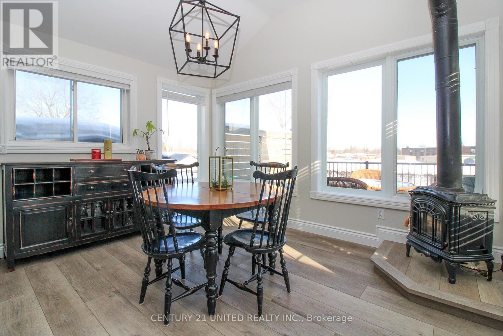 1203 Edmison Drive, Peterborough (Northcrest Ward 5), Ontario  K9H 6V2 - Photo 23 - X12819544