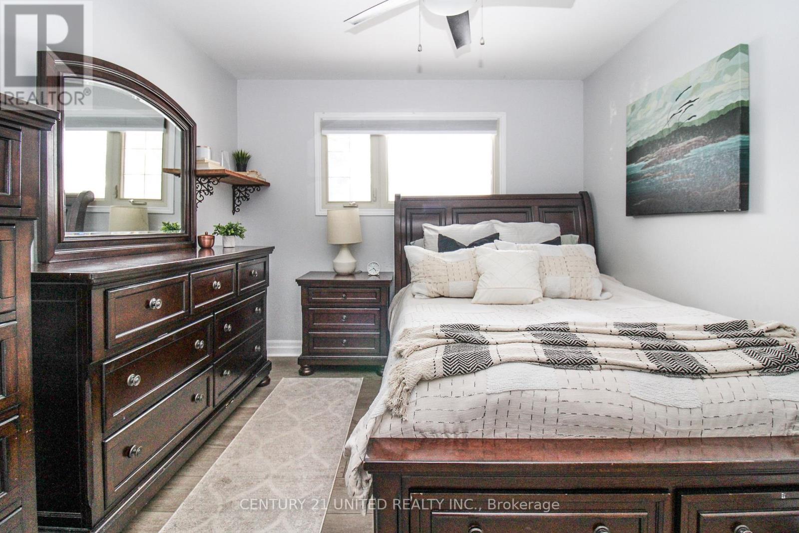 1203 Edmison Drive, Peterborough (Northcrest Ward 5), Ontario  K9H 6V2 - Photo 27 - X12819544