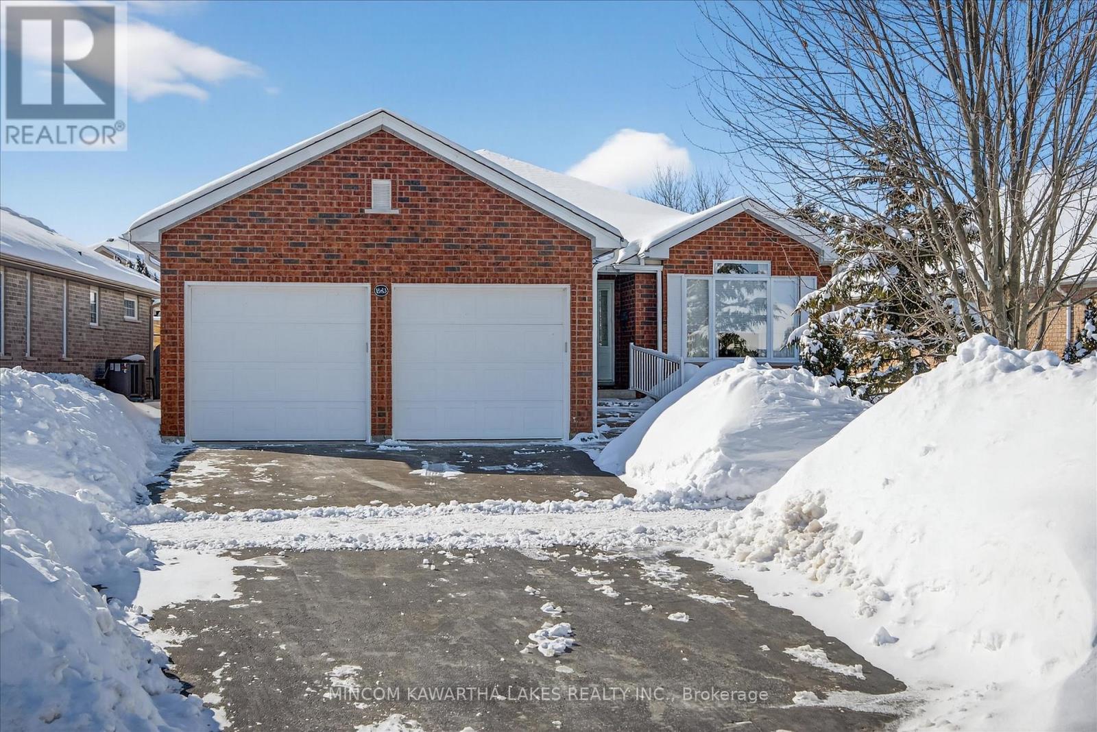 <h3>$769,900</h3><p>1643 Fair Avenue, Peterborough (Monaghan Ward 2), Ontario</p>