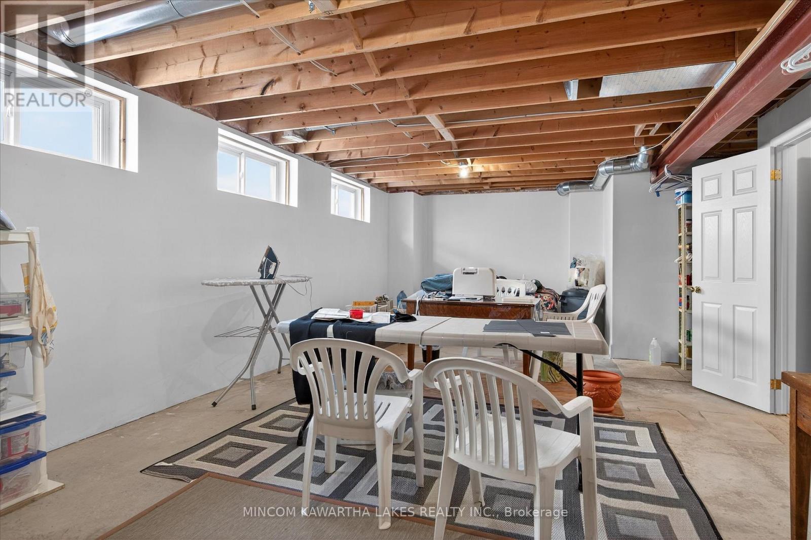 1643 Fair Avenue, Peterborough (Monaghan Ward 2), Ontario  K9K 2R4 - Photo 36 - X12819744