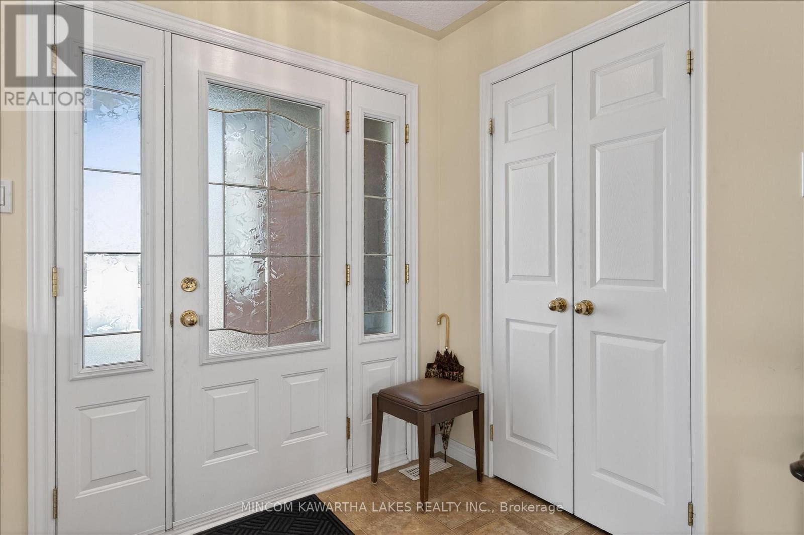 1643 Fair Avenue, Peterborough (Monaghan Ward 2), Ontario  K9K 2R4 - Photo 5 - X12819744