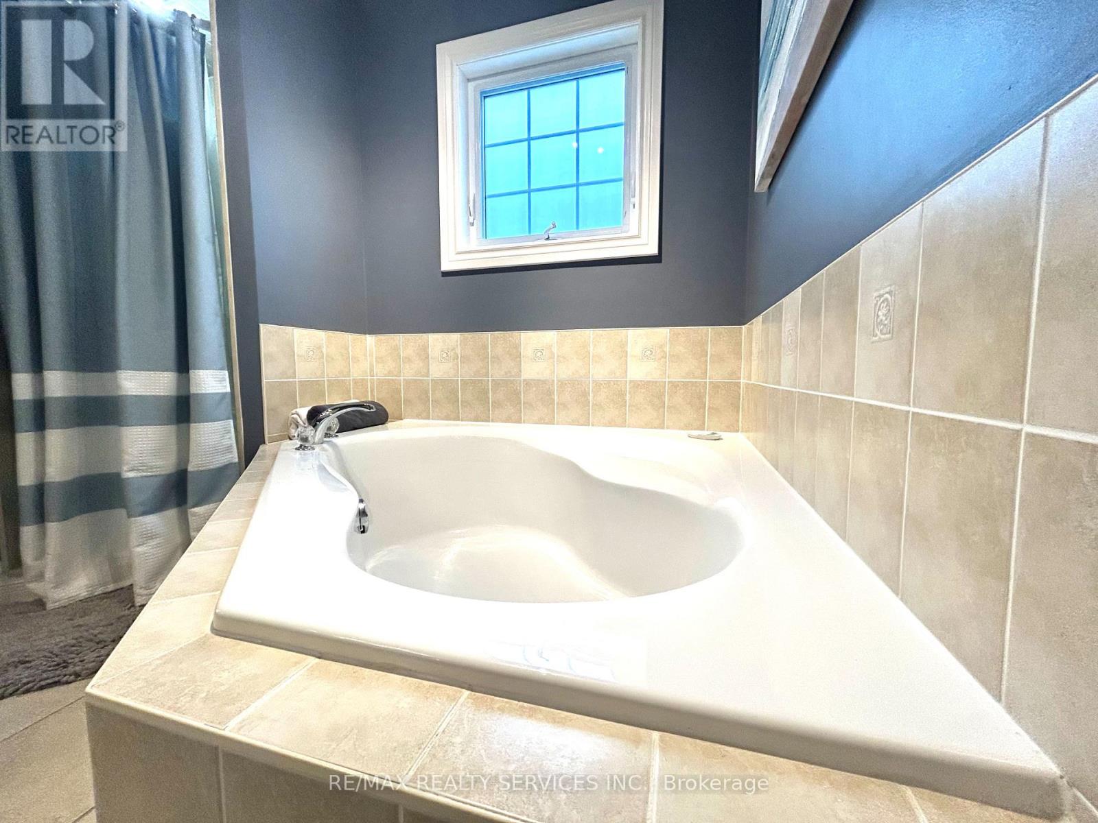 1 Milligan Street, Clarington (Newcastle), Ontario  L1B 1R2 - Photo 22 - E12820048