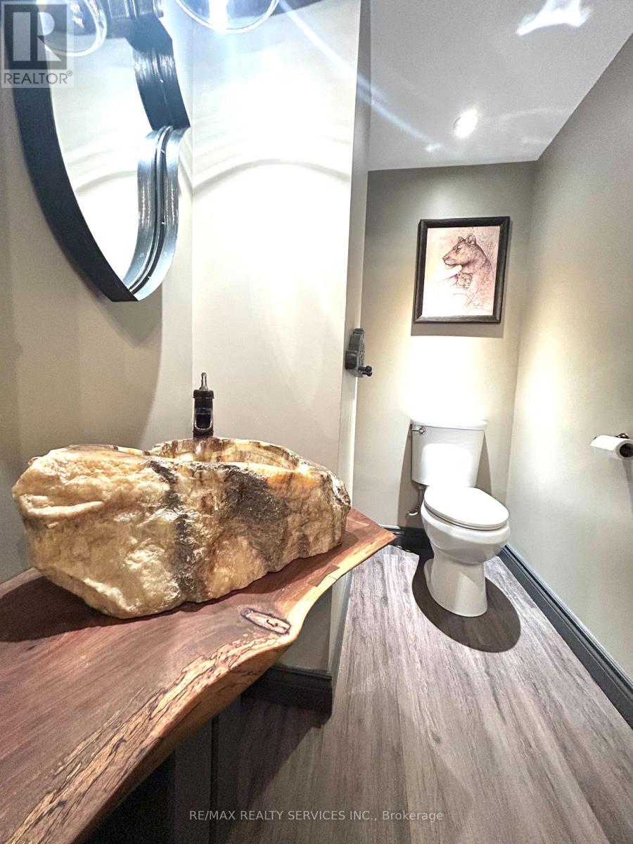 1 Milligan Street, Clarington (Newcastle), Ontario  L1B 1R2 - Photo 41 - E12820048