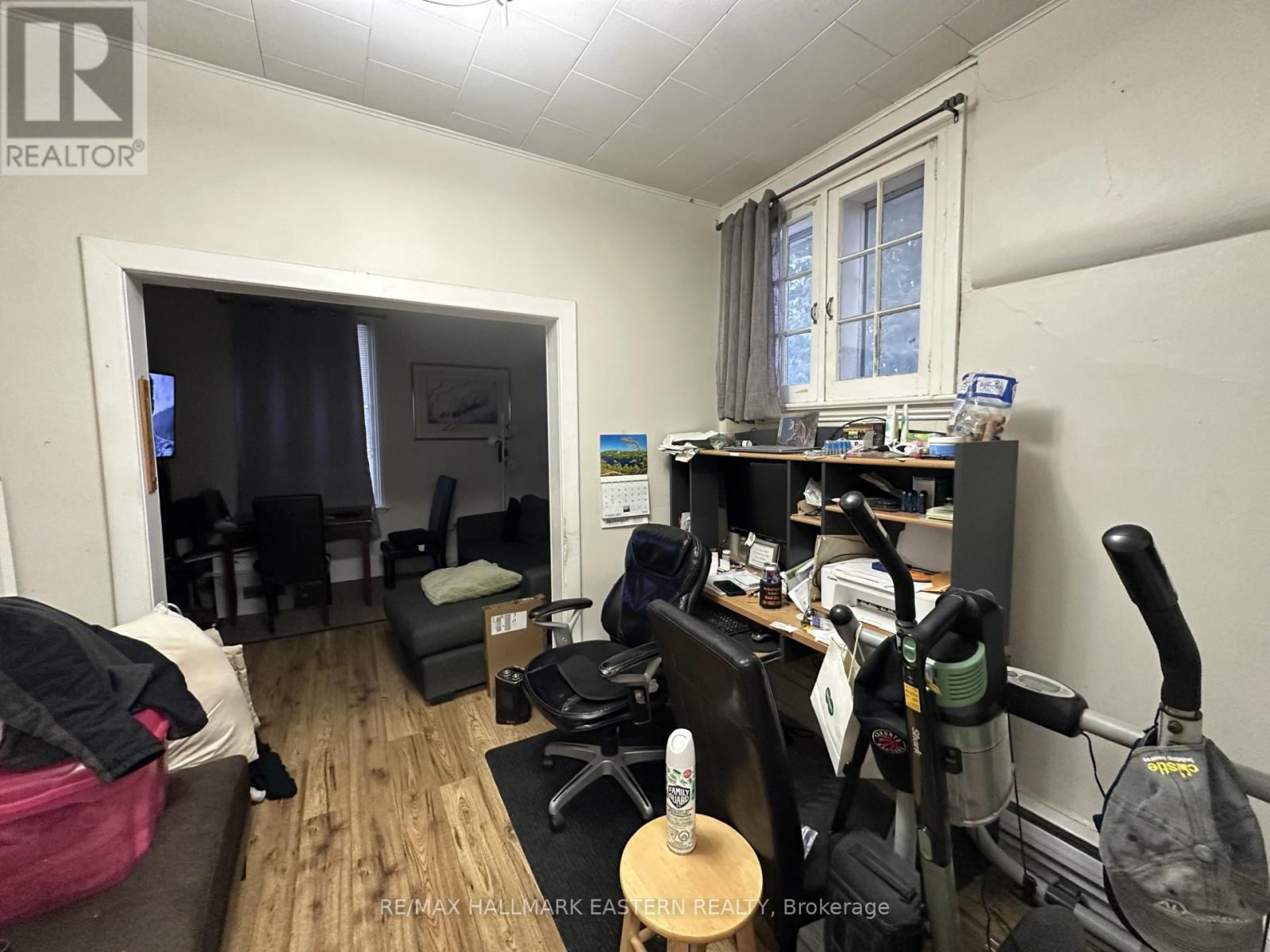 287 Stewart Street, Peterborough (Town Ward 3), Ontario  K9J 3N2 - Photo 8 - X12820140