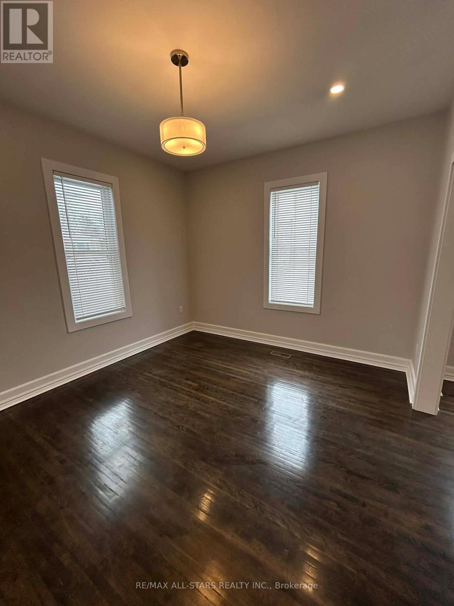 A - 56 Elgin Street, Kawartha Lakes (Lindsay), Ontario  K9V 3W5 - Photo 11 - X12820552