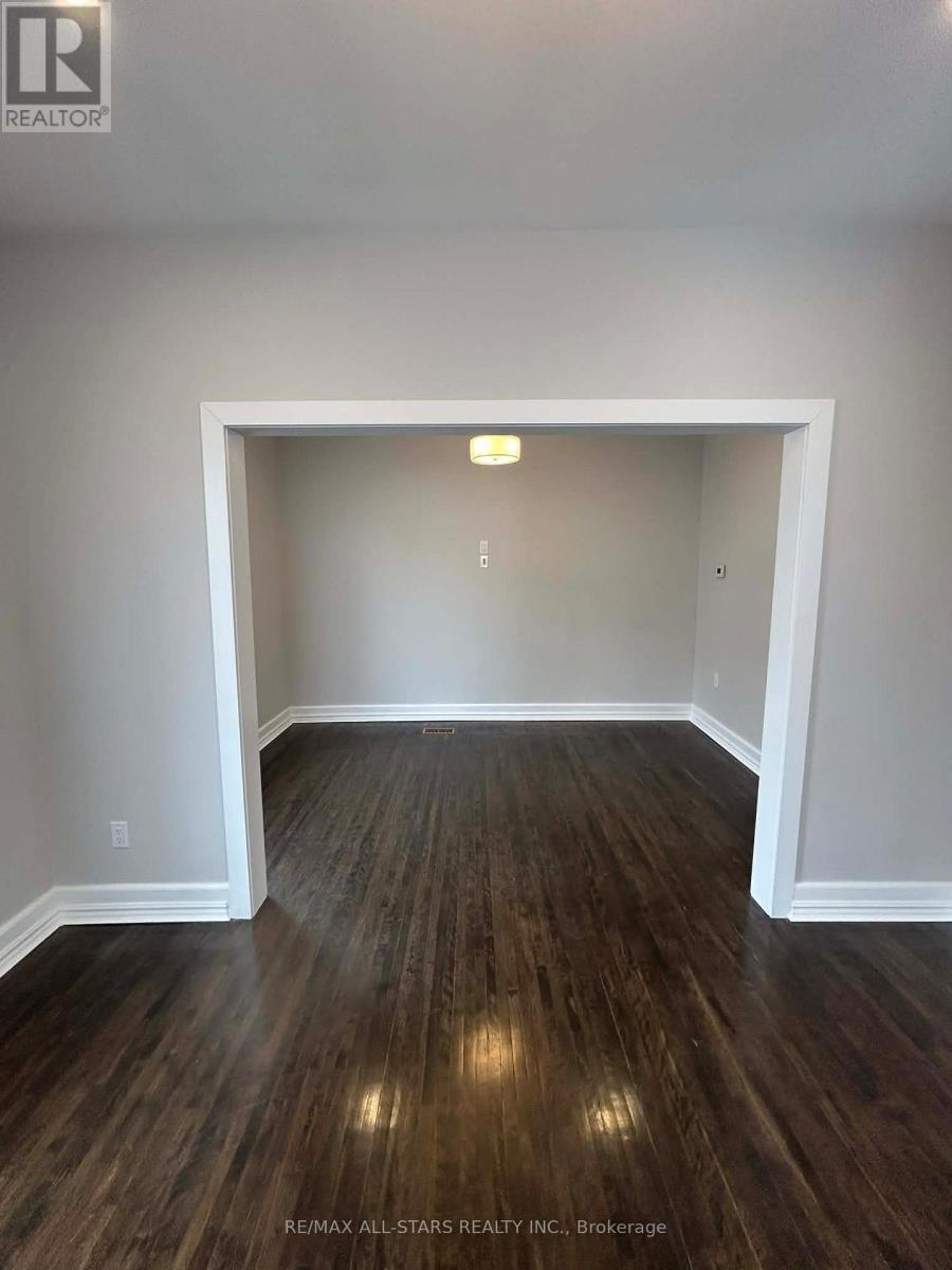 A - 56 Elgin Street, Kawartha Lakes (Lindsay), Ontario  K9V 3W5 - Photo 15 - X12820552