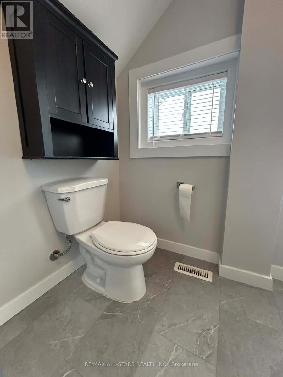 A - 56 Elgin Street, Kawartha Lakes (Lindsay), Ontario  K9V 3W5 - Photo 21 - X12820552