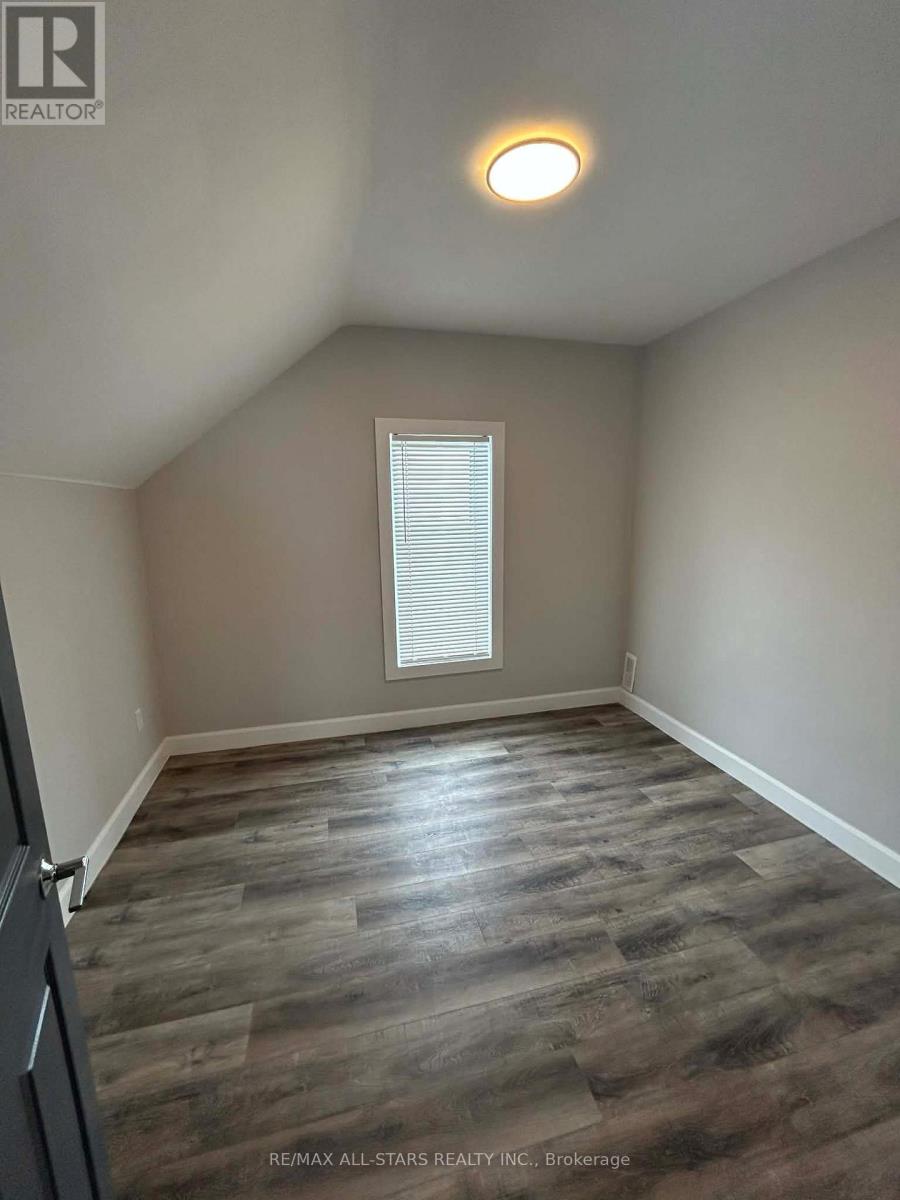 A - 56 Elgin Street, Kawartha Lakes (Lindsay), Ontario  K9V 3W5 - Photo 24 - X12820552