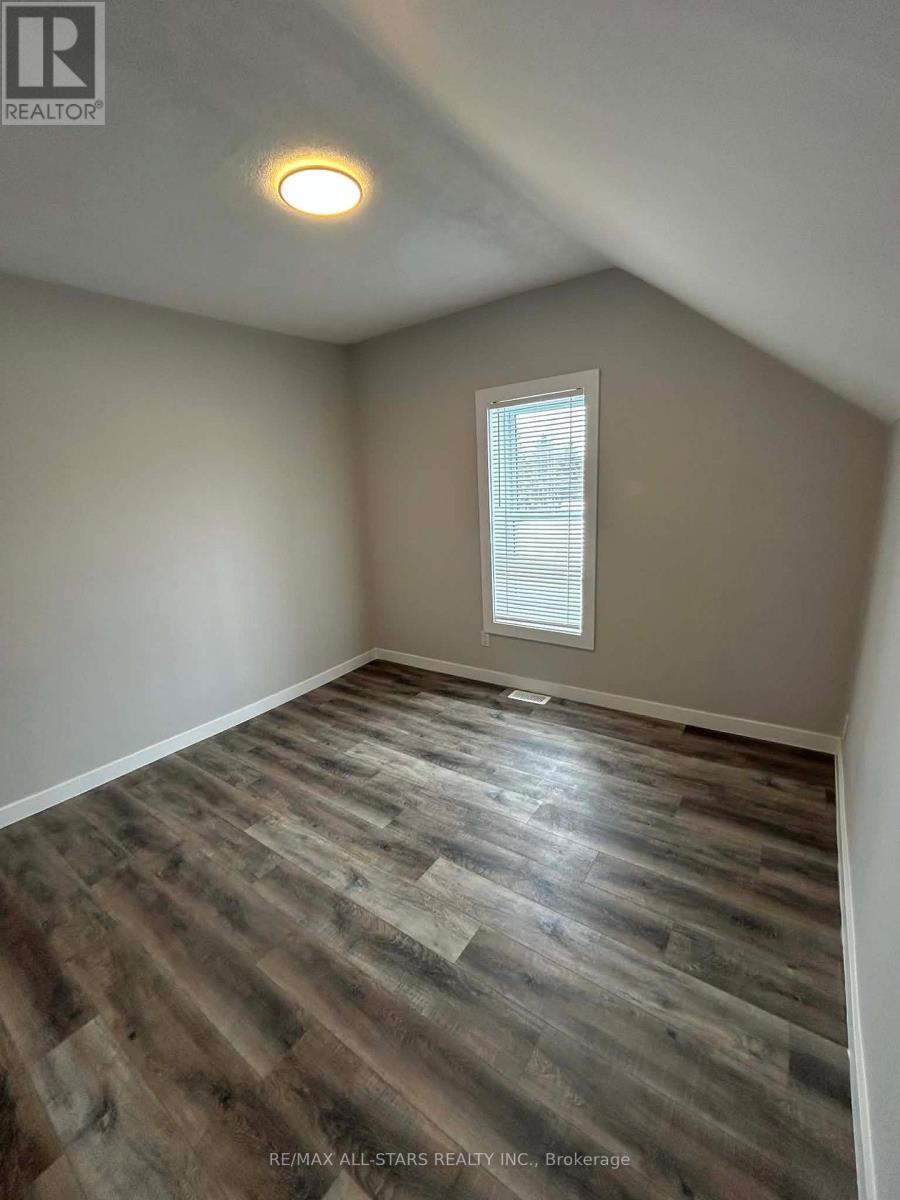 A - 56 Elgin Street, Kawartha Lakes (Lindsay), Ontario  K9V 3W5 - Photo 28 - X12820552