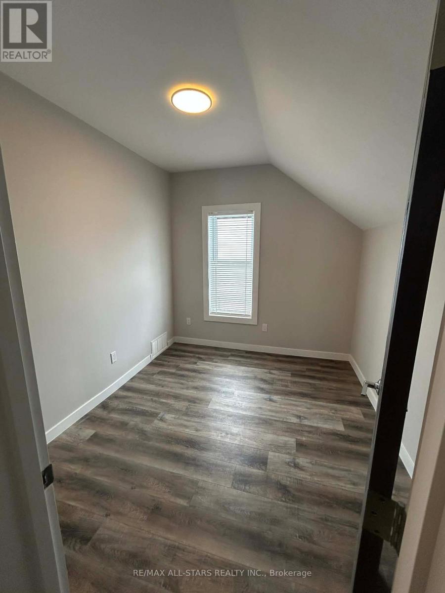 A - 56 Elgin Street, Kawartha Lakes (Lindsay), Ontario  K9V 3W5 - Photo 30 - X12820552