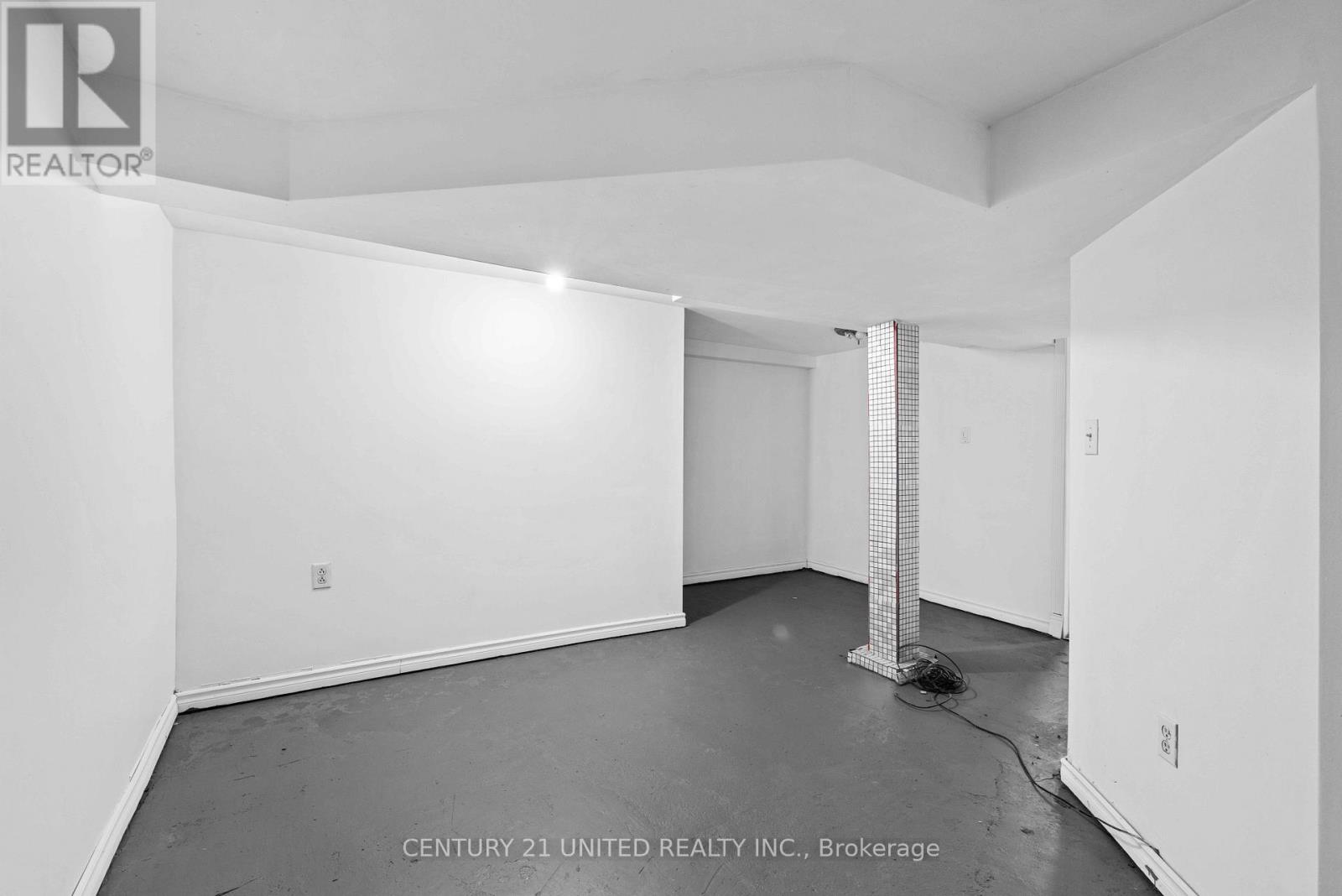 598 Donegal Street, Peterborough (Town Ward 3), Ontario  K9H 4M4 - Photo 19 - X12820566