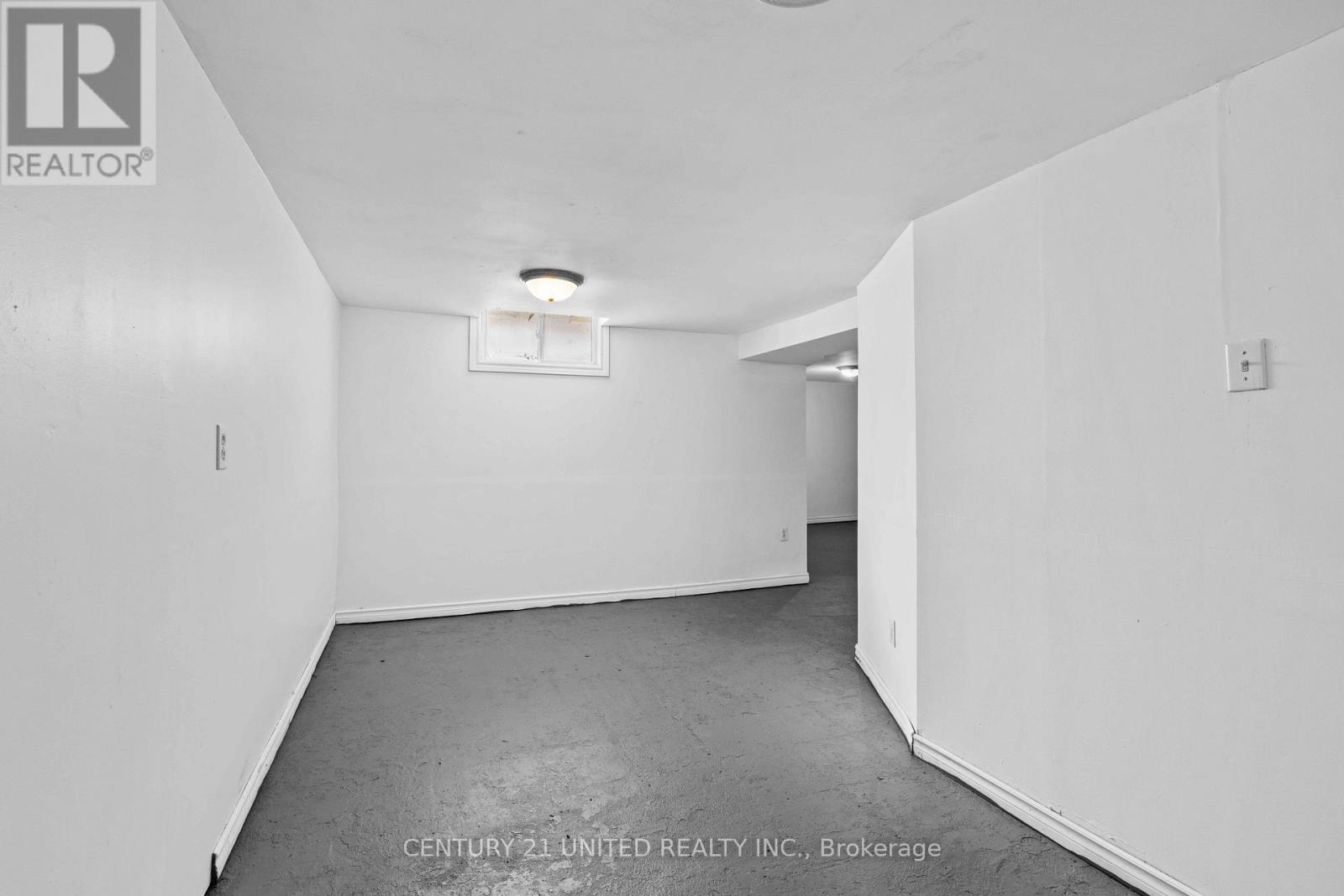 598 Donegal Street, Peterborough (Town Ward 3), Ontario  K9H 4M4 - Photo 21 - X12820566