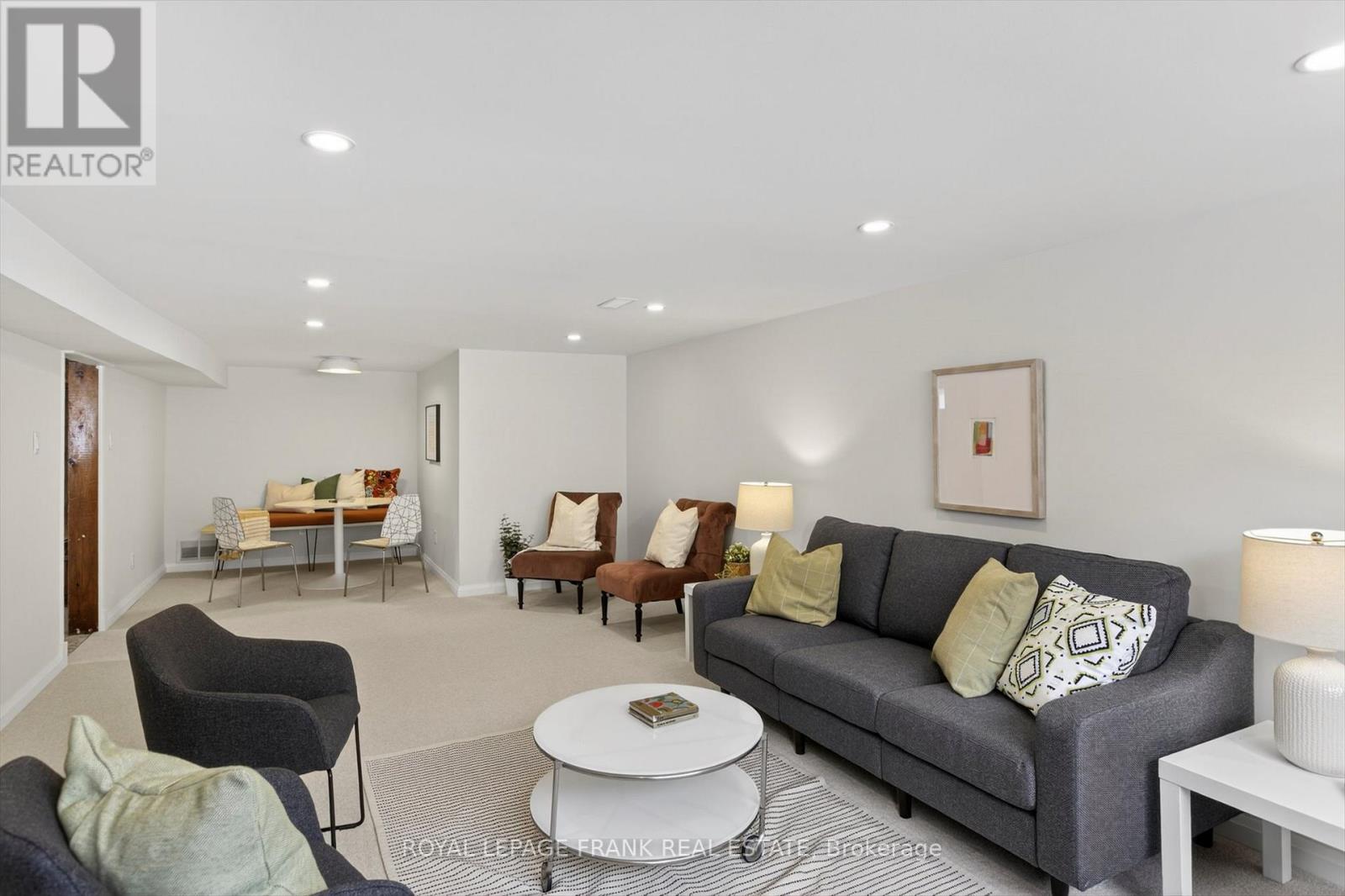 781 Hopkins Avenue, Peterborough (Town Ward 3), Ontario  K9J 4Y7 - Photo 28 - X12820898