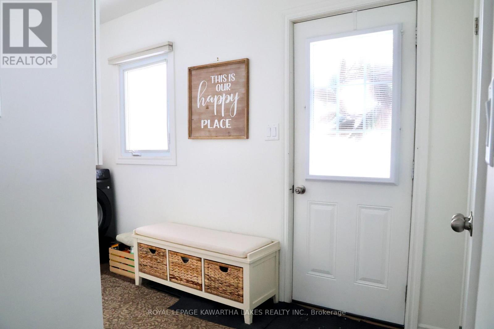 32 Georgian Street, Kawartha Lakes (Lindsay), Ontario  K9V 2E6 - Photo 10 - X12821632