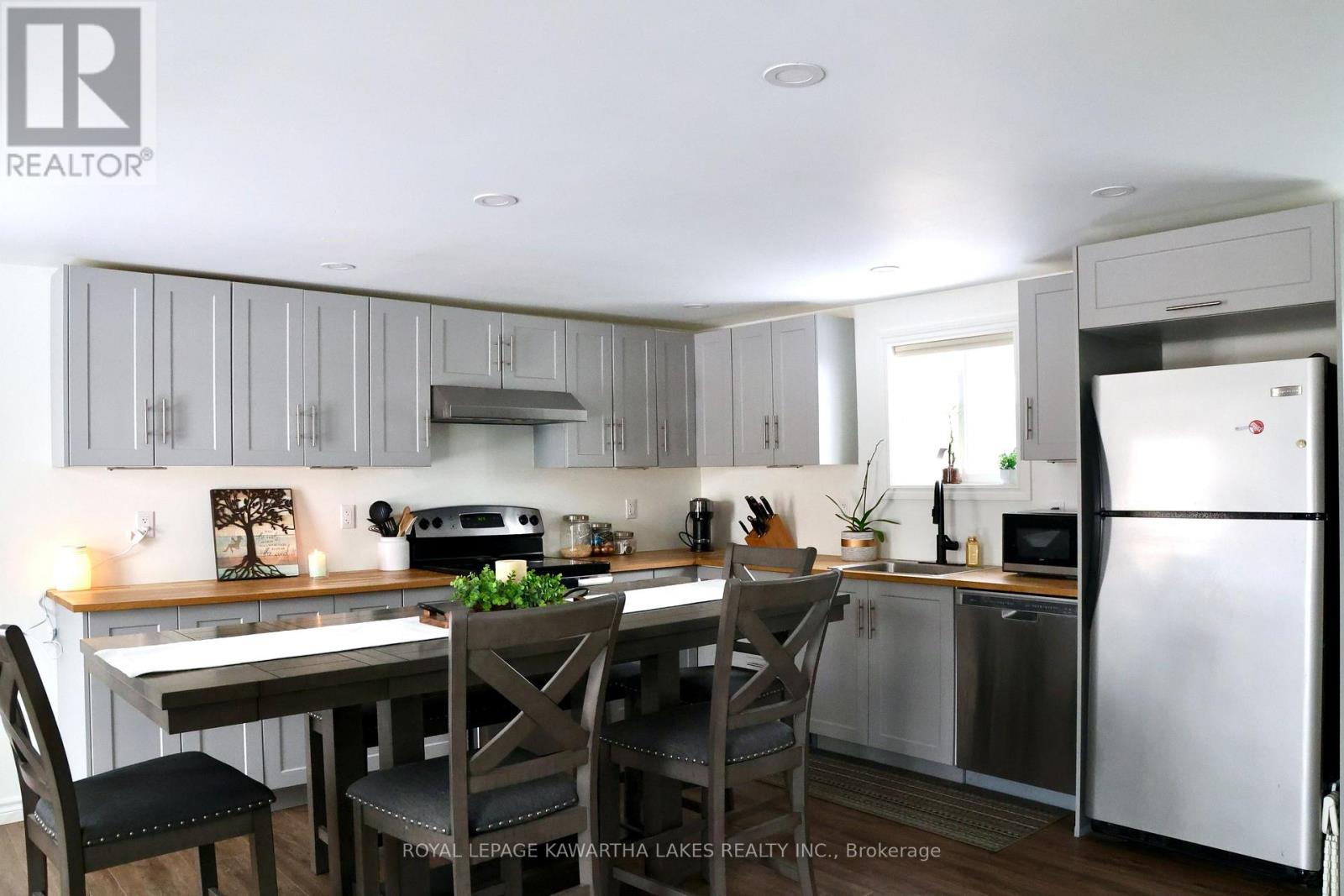 32 Georgian Street, Kawartha Lakes (Lindsay), Ontario  K9V 2E6 - Photo 12 - X12821632