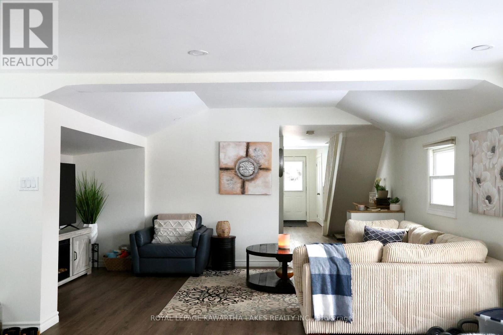 32 Georgian Street, Kawartha Lakes (Lindsay), Ontario  K9V 2E6 - Photo 15 - X12821632