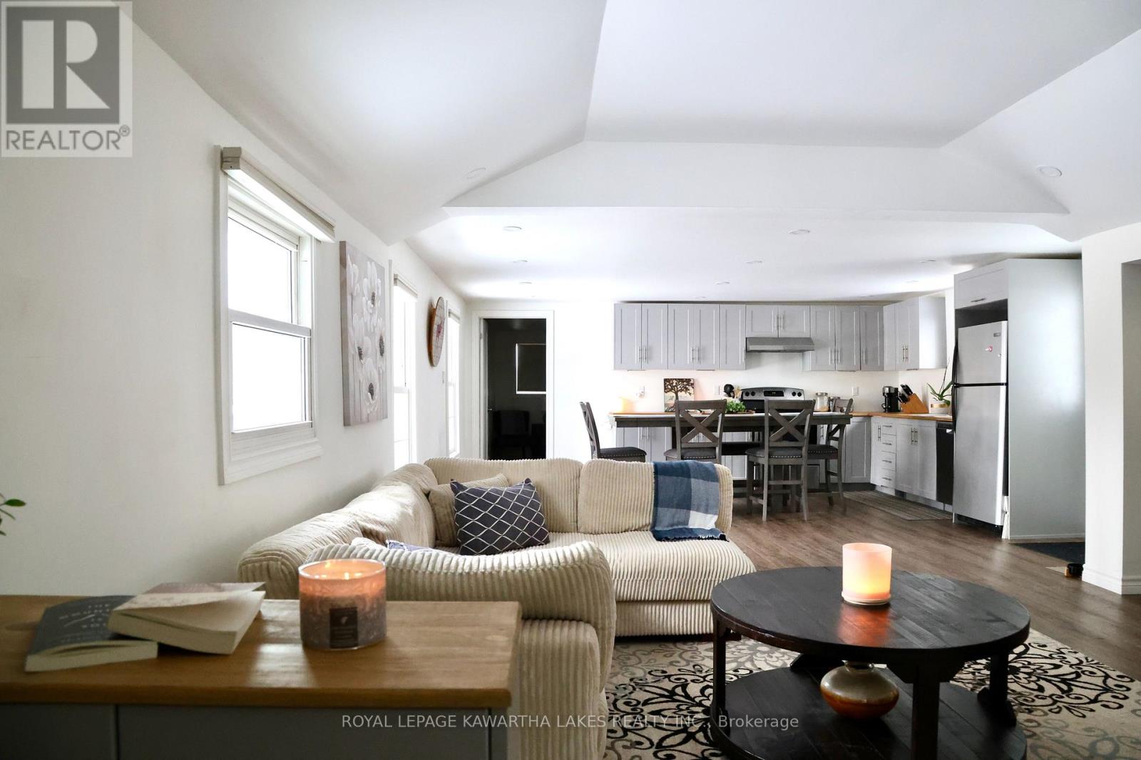 32 Georgian Street, Kawartha Lakes (Lindsay), Ontario  K9V 2E6 - Photo 18 - X12821632