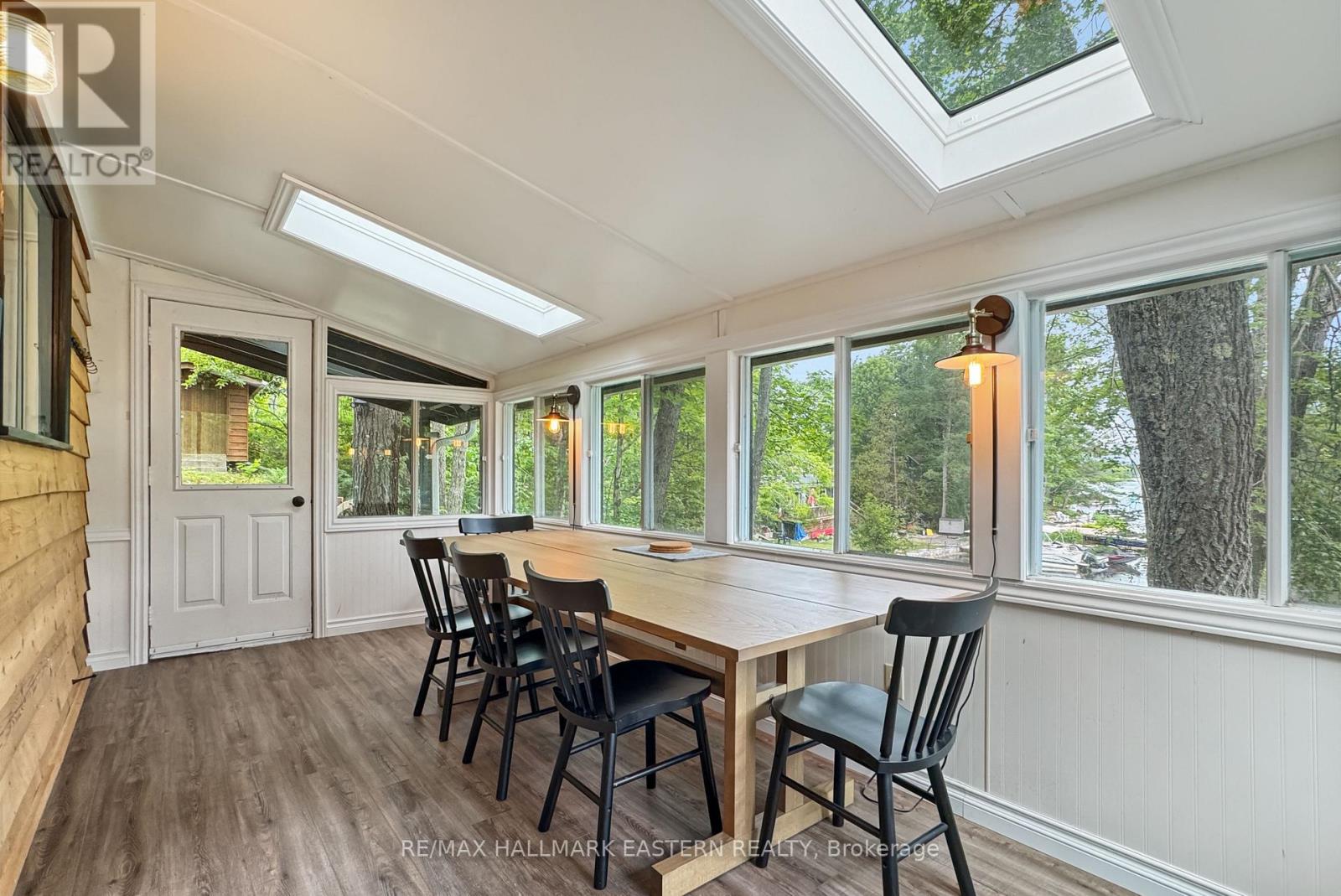 2335 Lakeside Road, Douro-Dummer, Ontario  K0L 2H0 - Photo 13 - X12821712