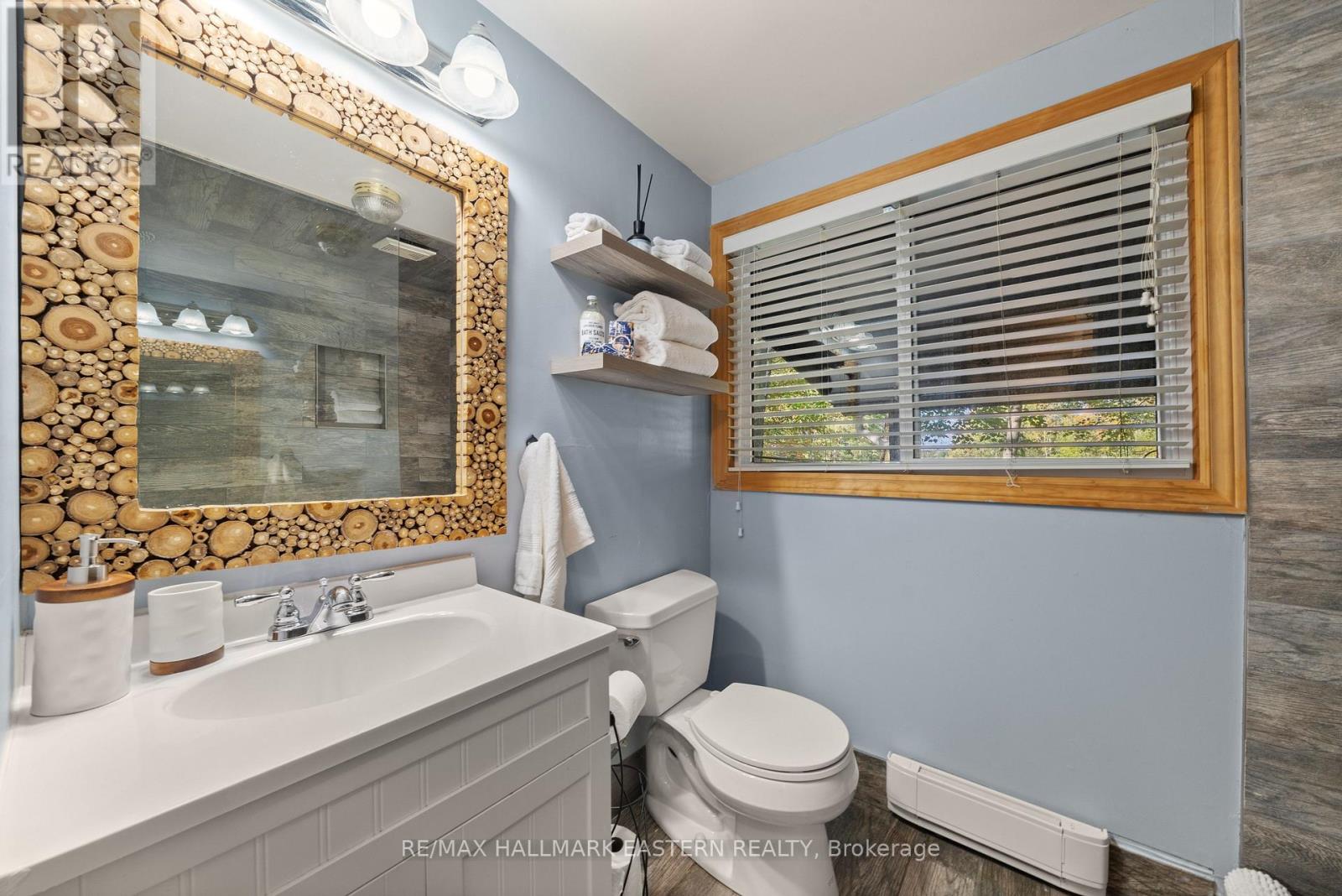 2335 Lakeside Road, Douro-Dummer, Ontario  K0L 2H0 - Photo 22 - X12821712