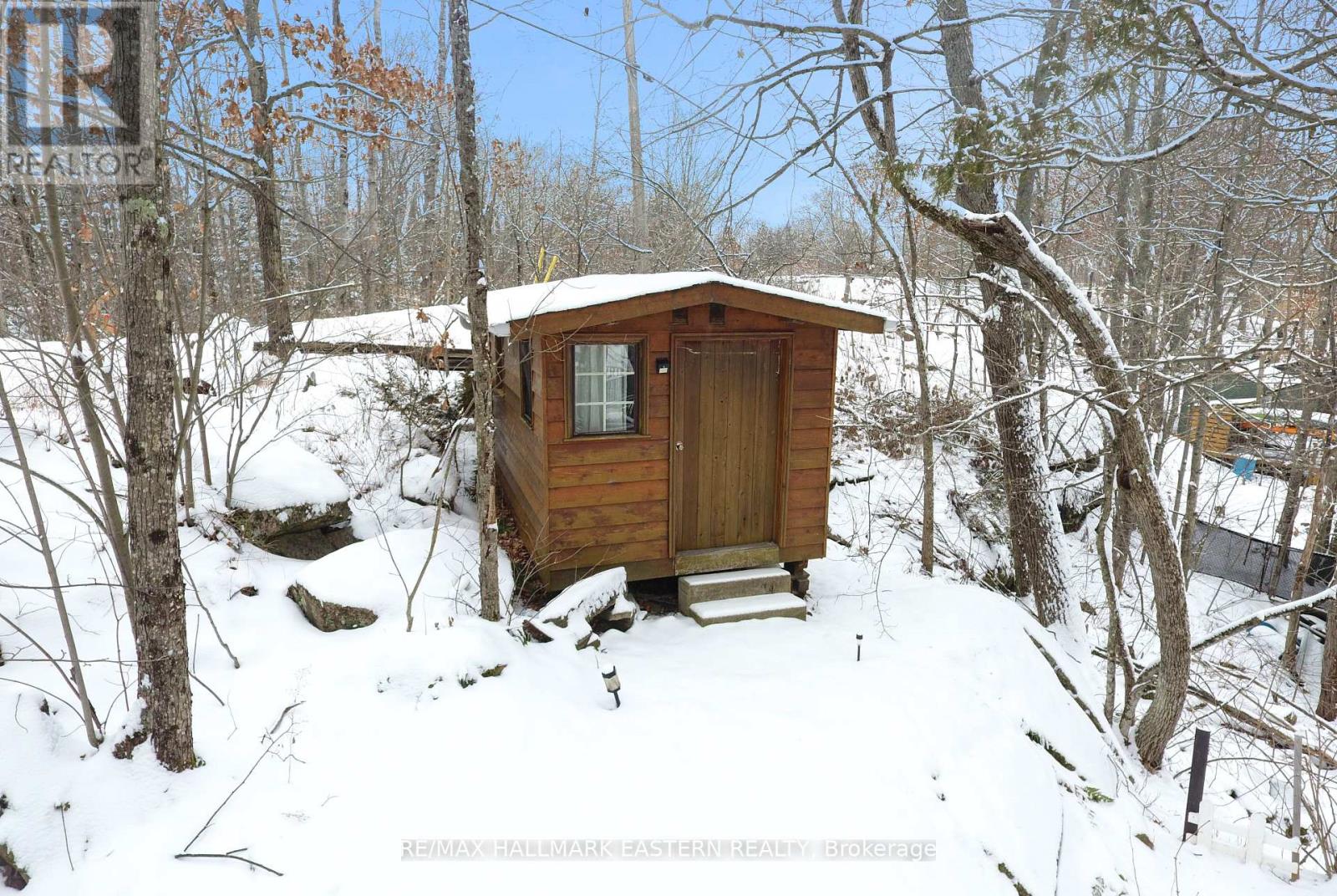 2335 Lakeside Road, Douro-Dummer, Ontario  K0L 2H0 - Photo 6 - X12821712