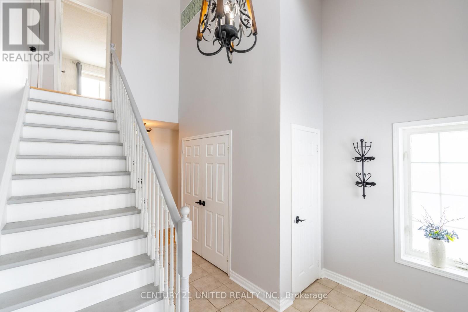 1360 Ireland Drive, Peterborough (Monaghan Ward 2), Ontario  K9K 0B1 - Photo 12 - X12822104