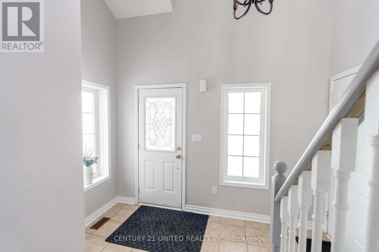 1360 Ireland Drive, Peterborough (Monaghan Ward 2), Ontario  K9K 0B1 - Photo 3 - X12822104