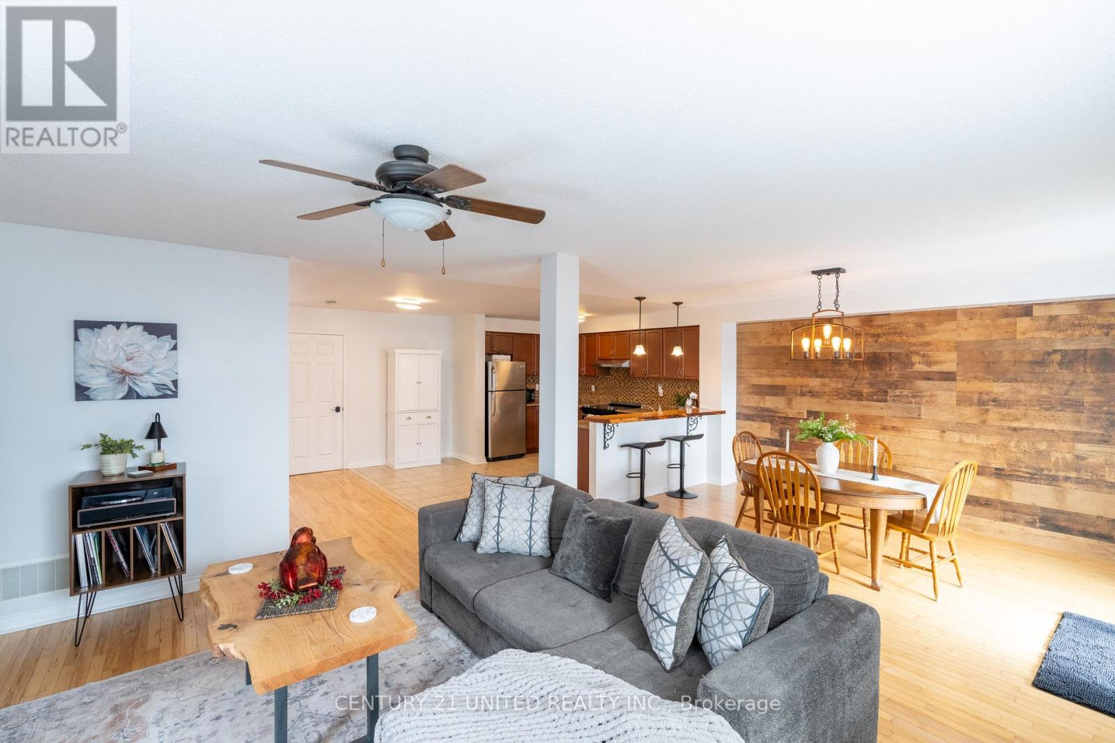 1360 Ireland Drive, Peterborough (Monaghan Ward 2), Ontario  K9K 0B1 - Photo 7 - X12822104