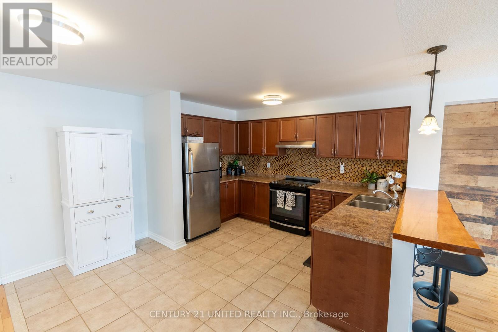 1360 Ireland Drive, Peterborough (Monaghan Ward 2), Ontario  K9K 0B1 - Photo 8 - X12822104