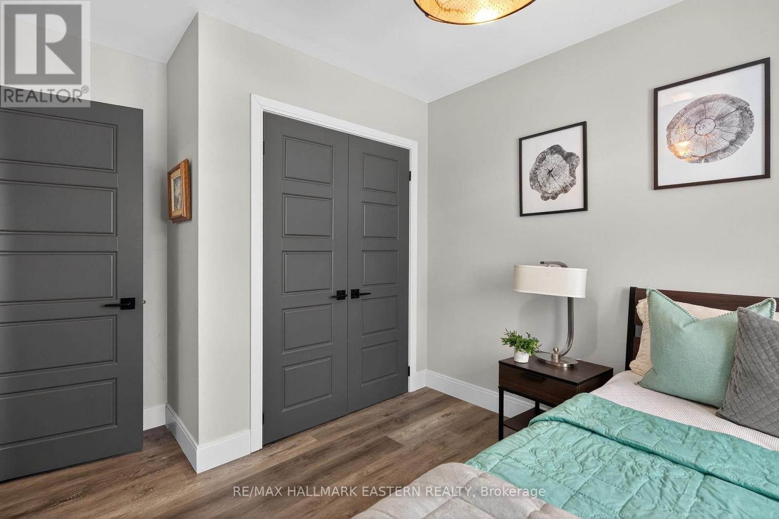 98 Arthur Avenue, Peterborough (Otonabee Ward 1), Ontario  K9J 5X8 - Photo 22 - X12822540